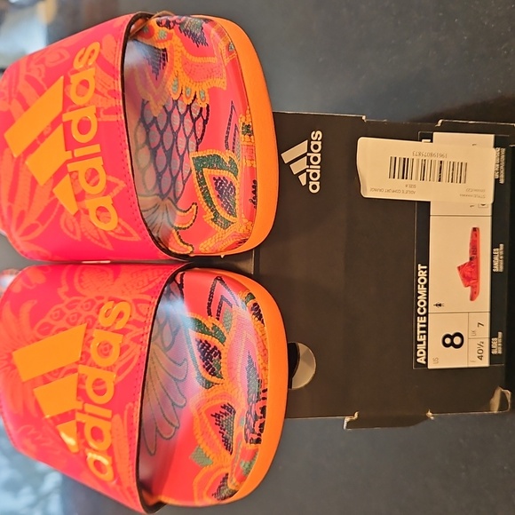 💕ADIDAS x FARM RIO💕 Adilette Comfort Slides 8 New in Box - Picture 14 of 16
